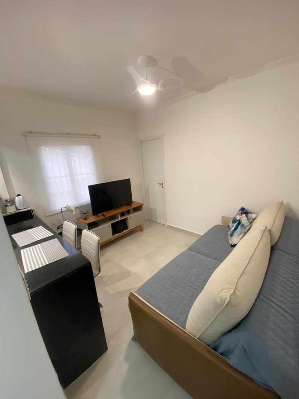 Canto Forte- Suite C/Varanda - Ate 5 Hospedes- Garagem - Wi Fi E 200 Metros Da Praia, 50 Metros Da Av Gastronomica Da Pg Praia Grande  Exteriér fotografie